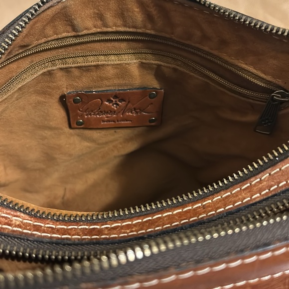 Patricia Nash Italian Leather Purse - Picture 4 of 6